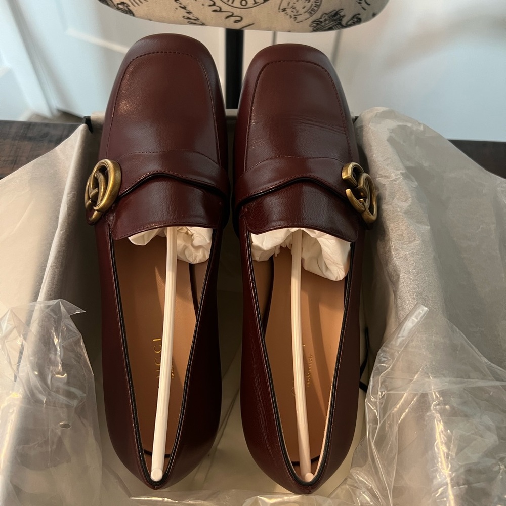 Authentic Malaga Kid Vintage Bordeaux Gucci Loafers